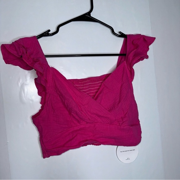 NWT SHEIN vacay pink ruffle trim crop top size medium - Picture 3 of 5